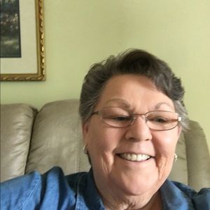 Meet your Posher, Faye